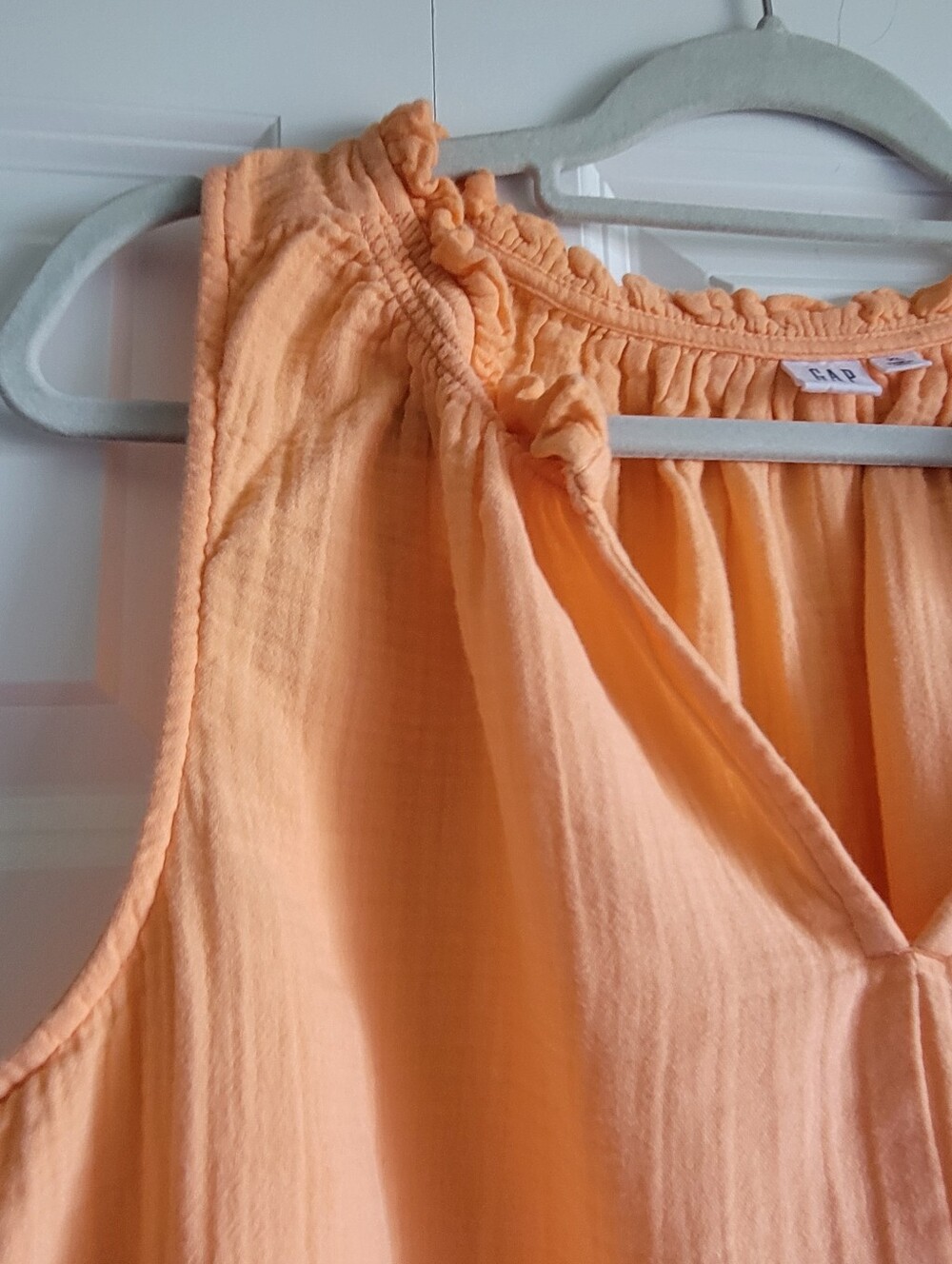 Gap Womens Size XL Tangerine Sherbert Sleeveless Top 100% Cotton - Picture 2 of 9